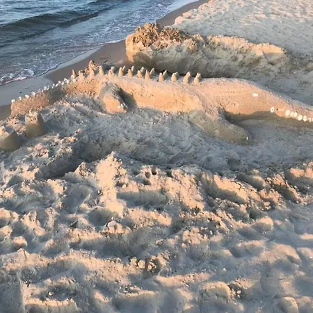 Blue Bay アパート ヤンタル