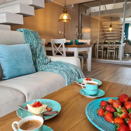 Blue Bay Apartment Jantar